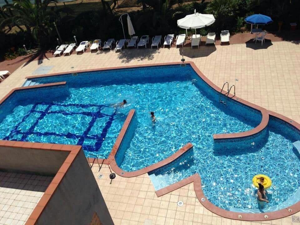 Stella Maris Hotel Lido Marina di Ginosa エクステリア 写真